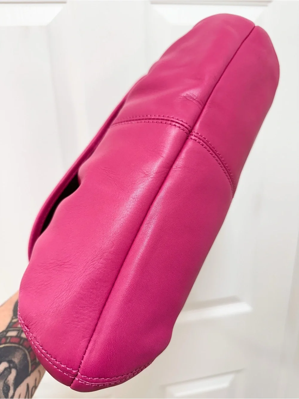 Coach Soho Pleated Shoulder Bag Hot Pink Glove Tanned Leather Like New